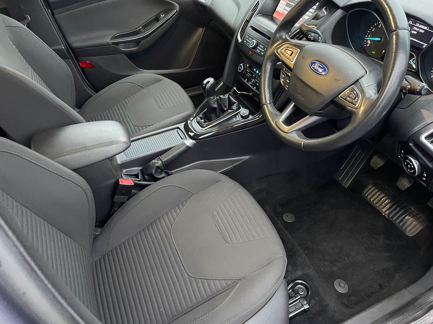 Used Ford Focus 2016 for sale - 77512752: Photo 13