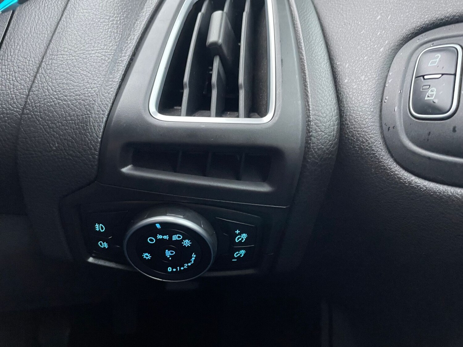 Used Ford Focus 2016 for sale - 77512752: Photo 19