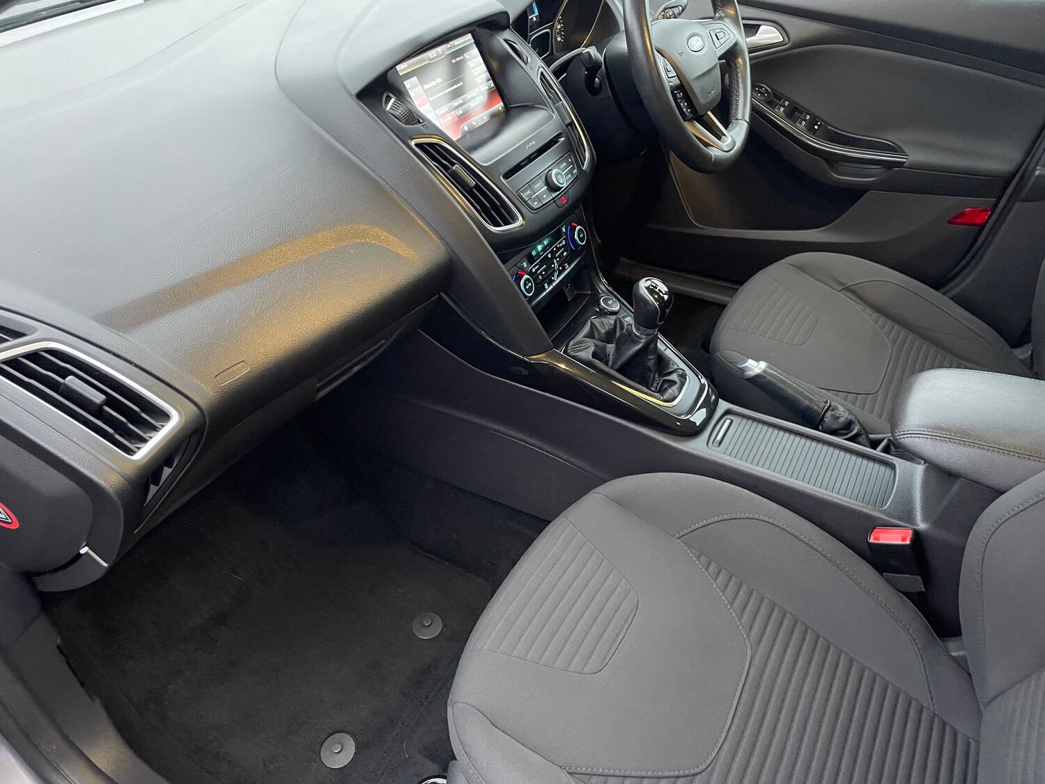 Used Ford Focus 2016 for sale - 77512752: Photo 9