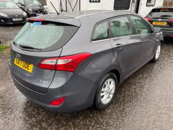 Used Hyundai i30 2017 for sale - 74410919: Photo