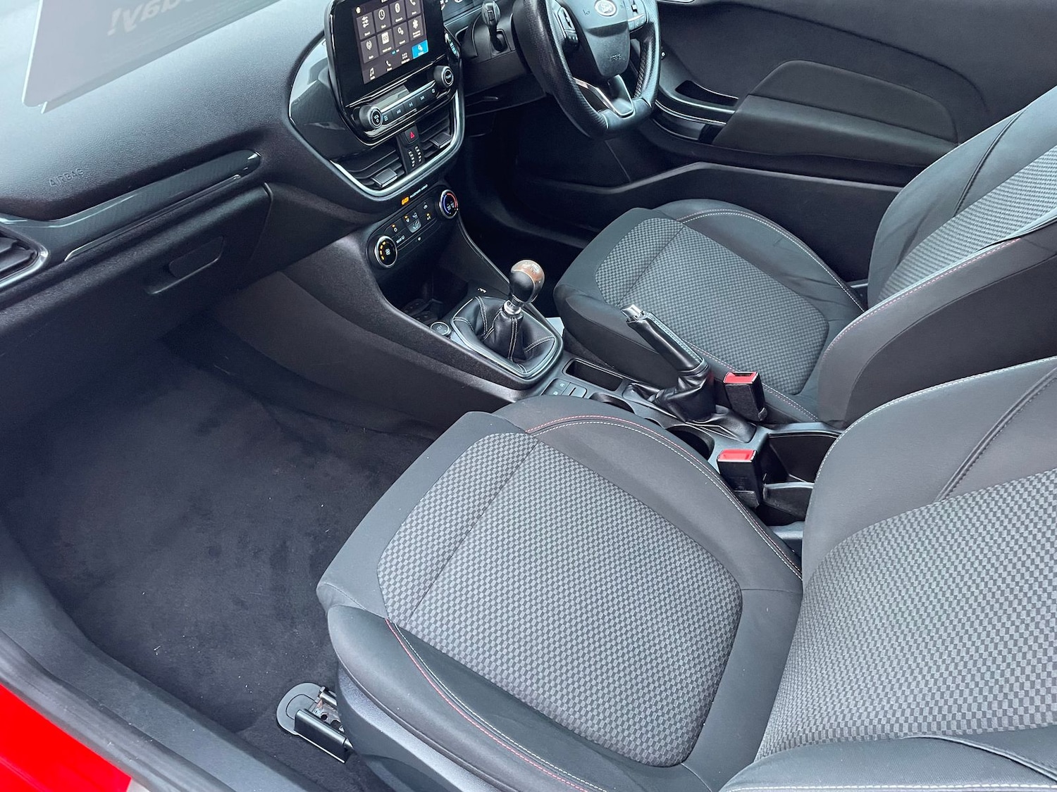 Used Ford Fiesta 2018 for sale - 77068020: Photo 8