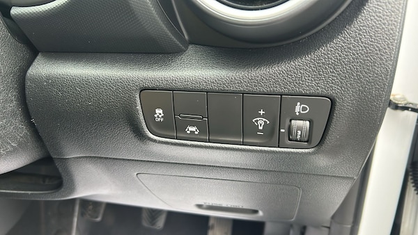 Used Hyundai KONA 2018 for sale - 76338662: Photo 12