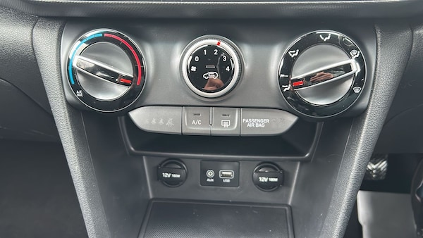 Used Hyundai KONA 2018 for sale - 76338662: Photo 20