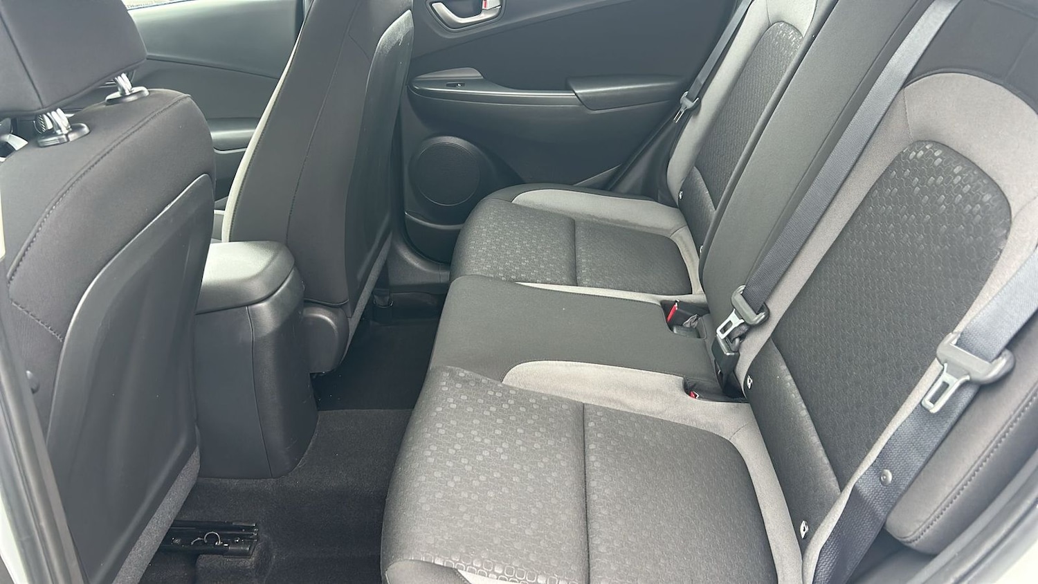 Used Hyundai KONA 2018 for sale - 76338662: Photo 9