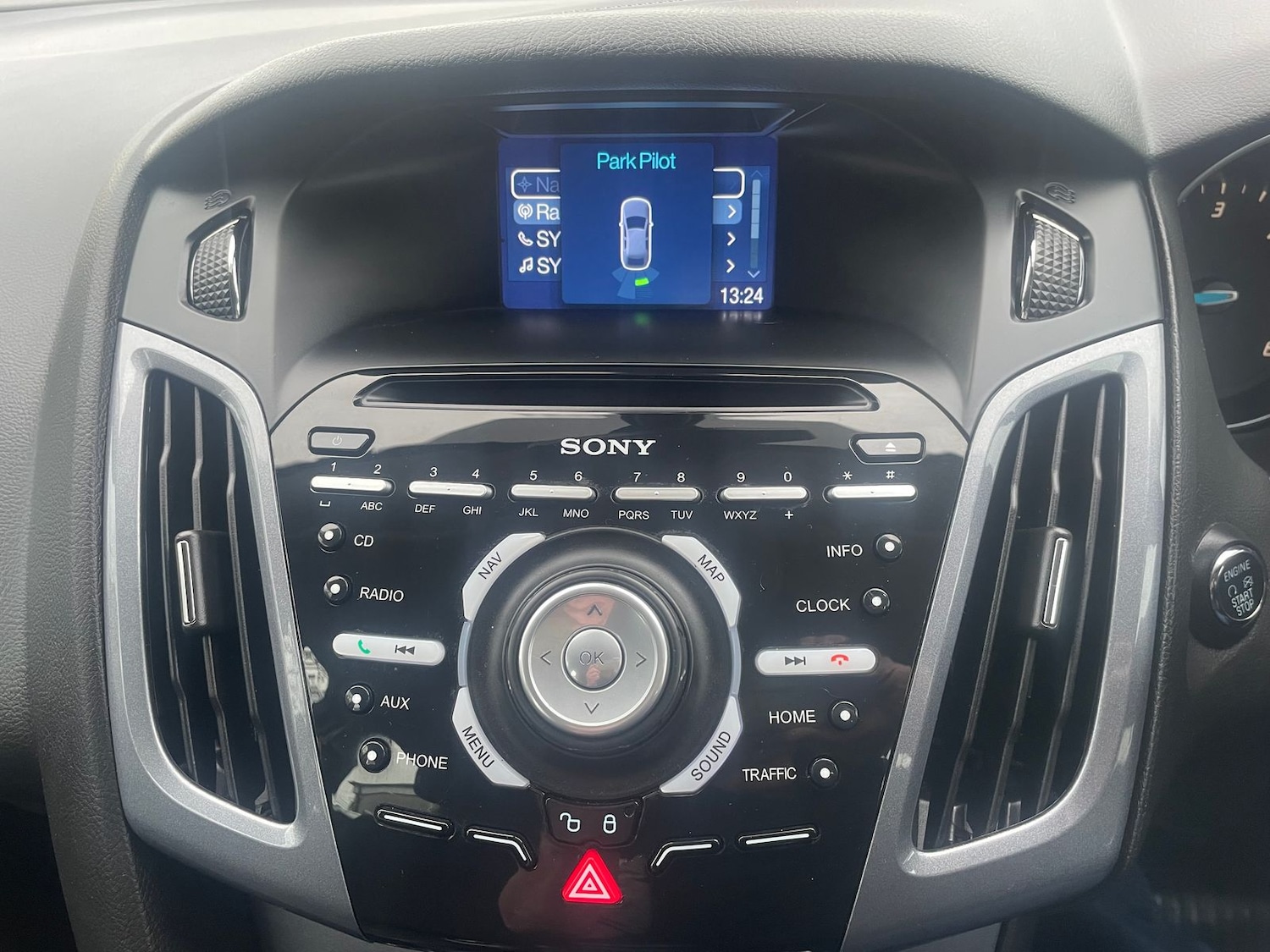 Used Ford Focus 2014 for sale - 77196771: Photo 17