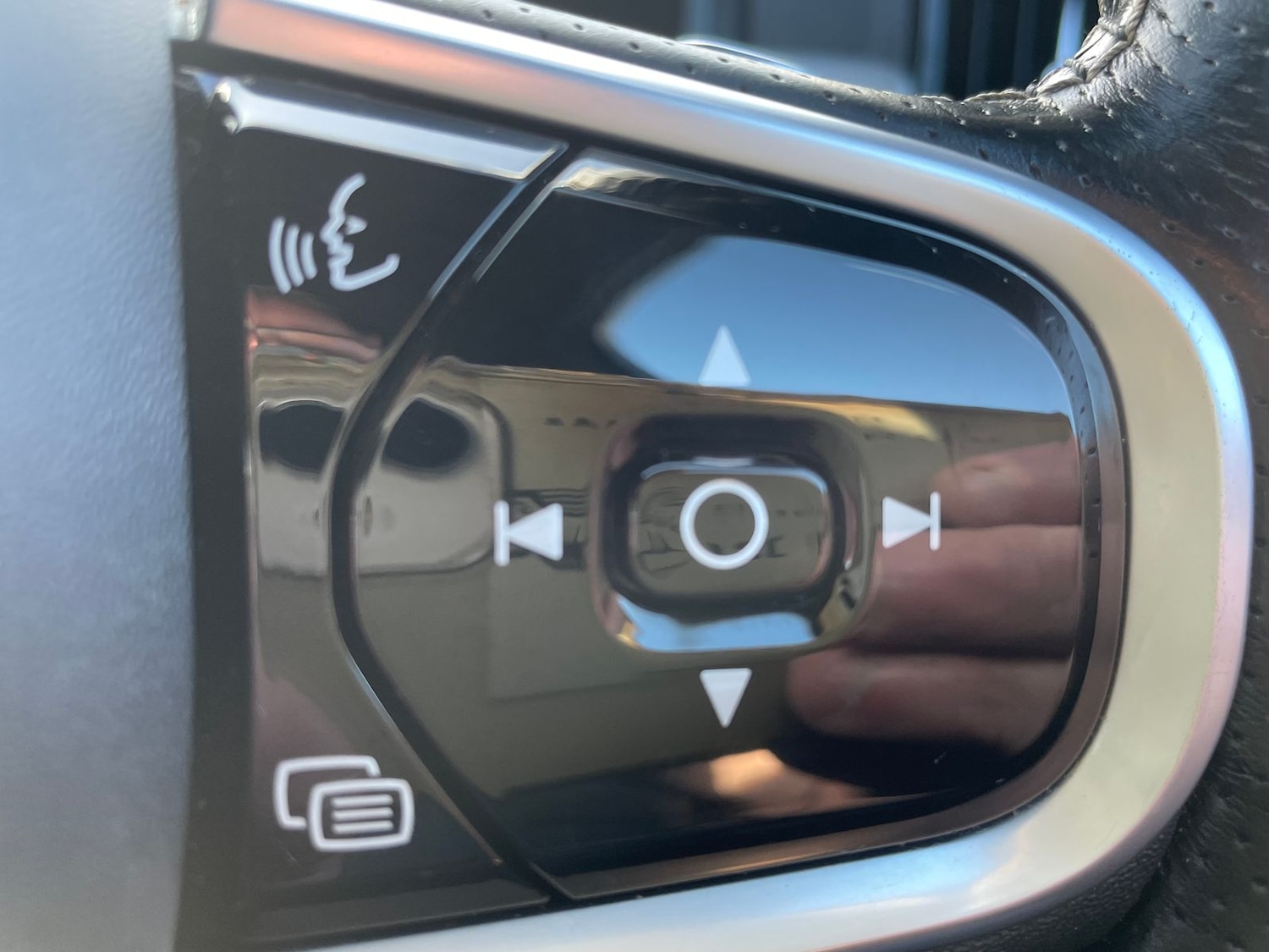 Used Volvo V90 2019 for sale - 77360670: Photo 24