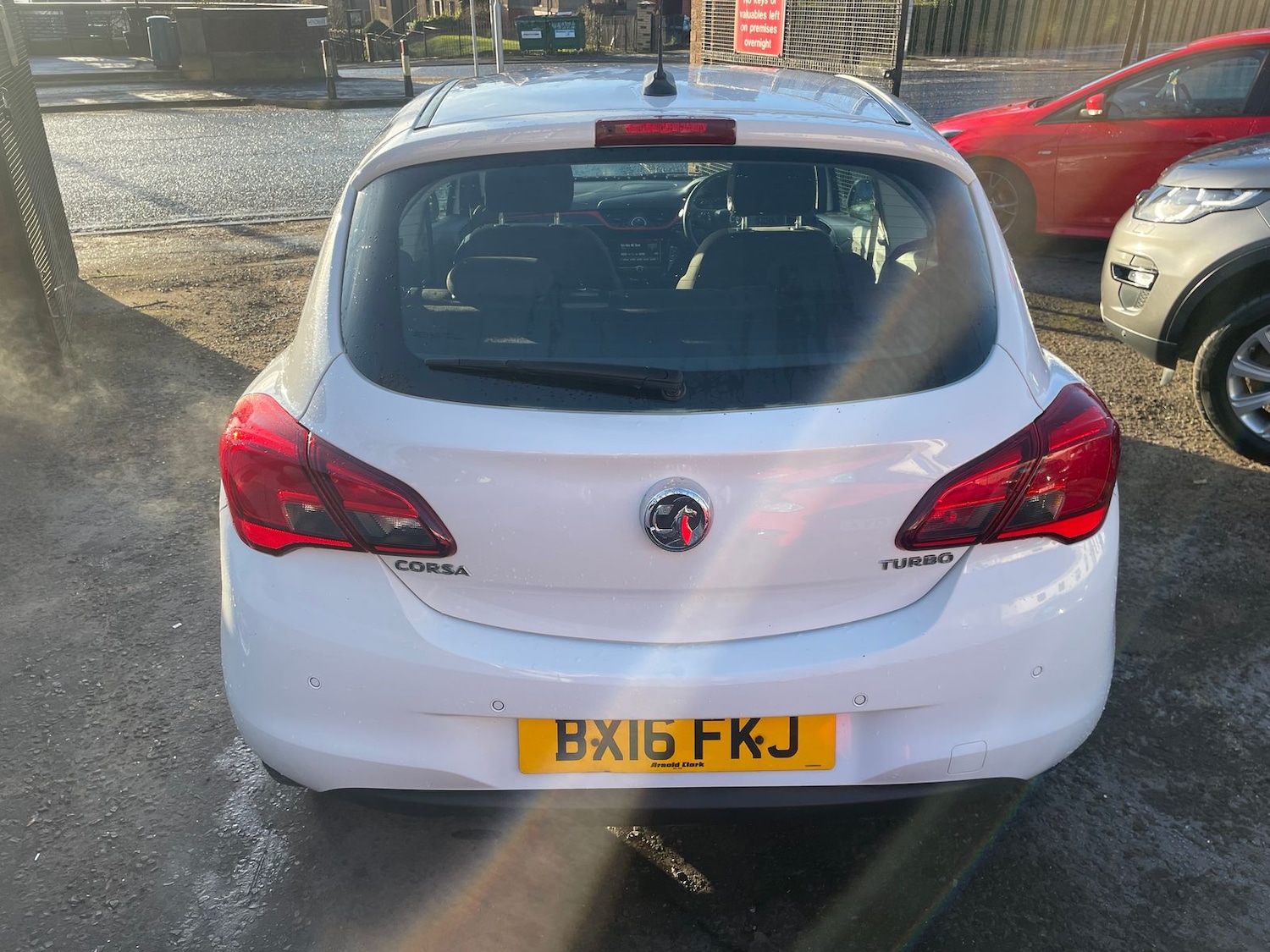 Used Vauxhall Corsa 2016 for sale - 77082713: Photo 4