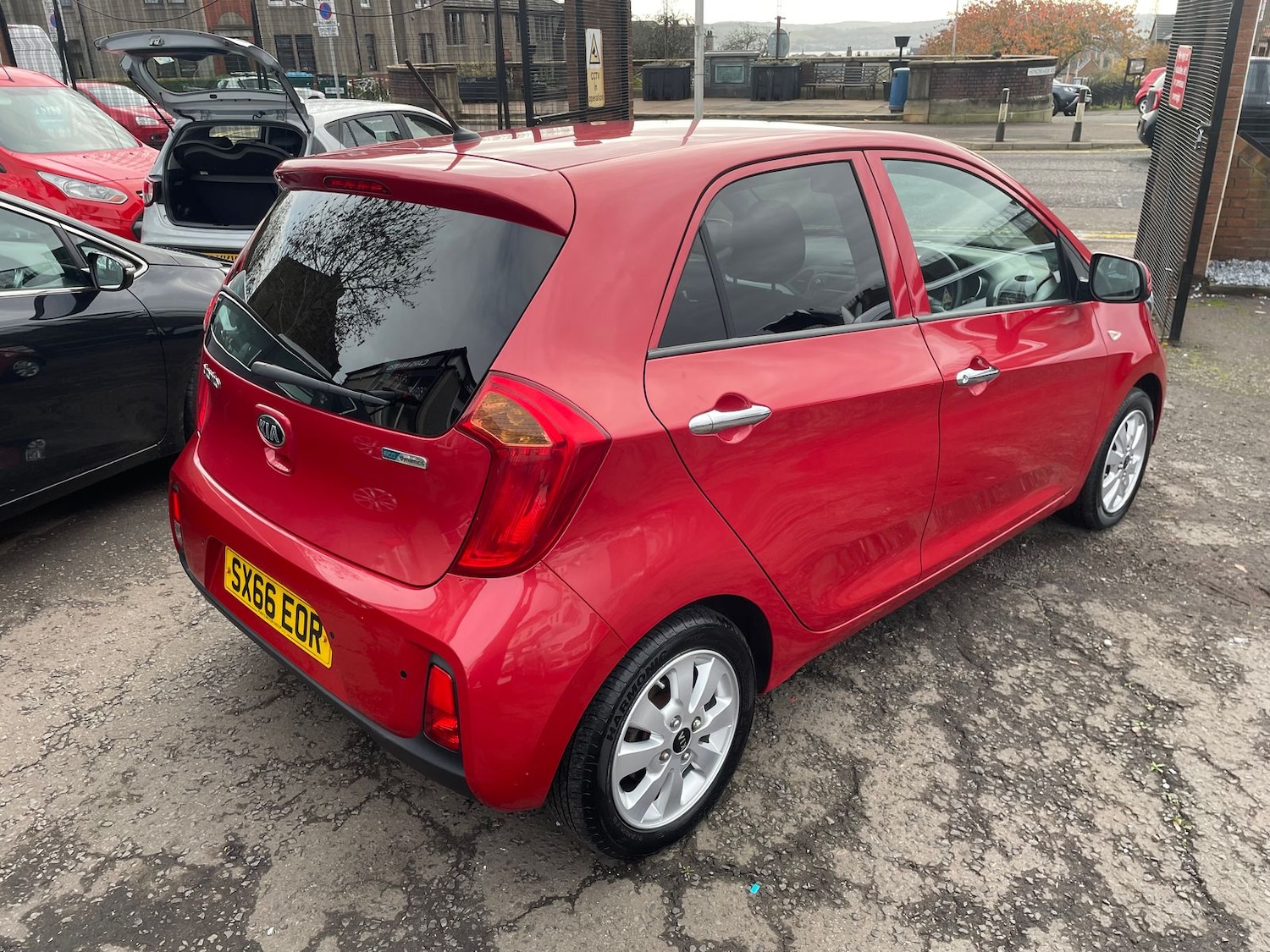 Used Kia Picanto 2016 for sale - 76434568: Photo 4