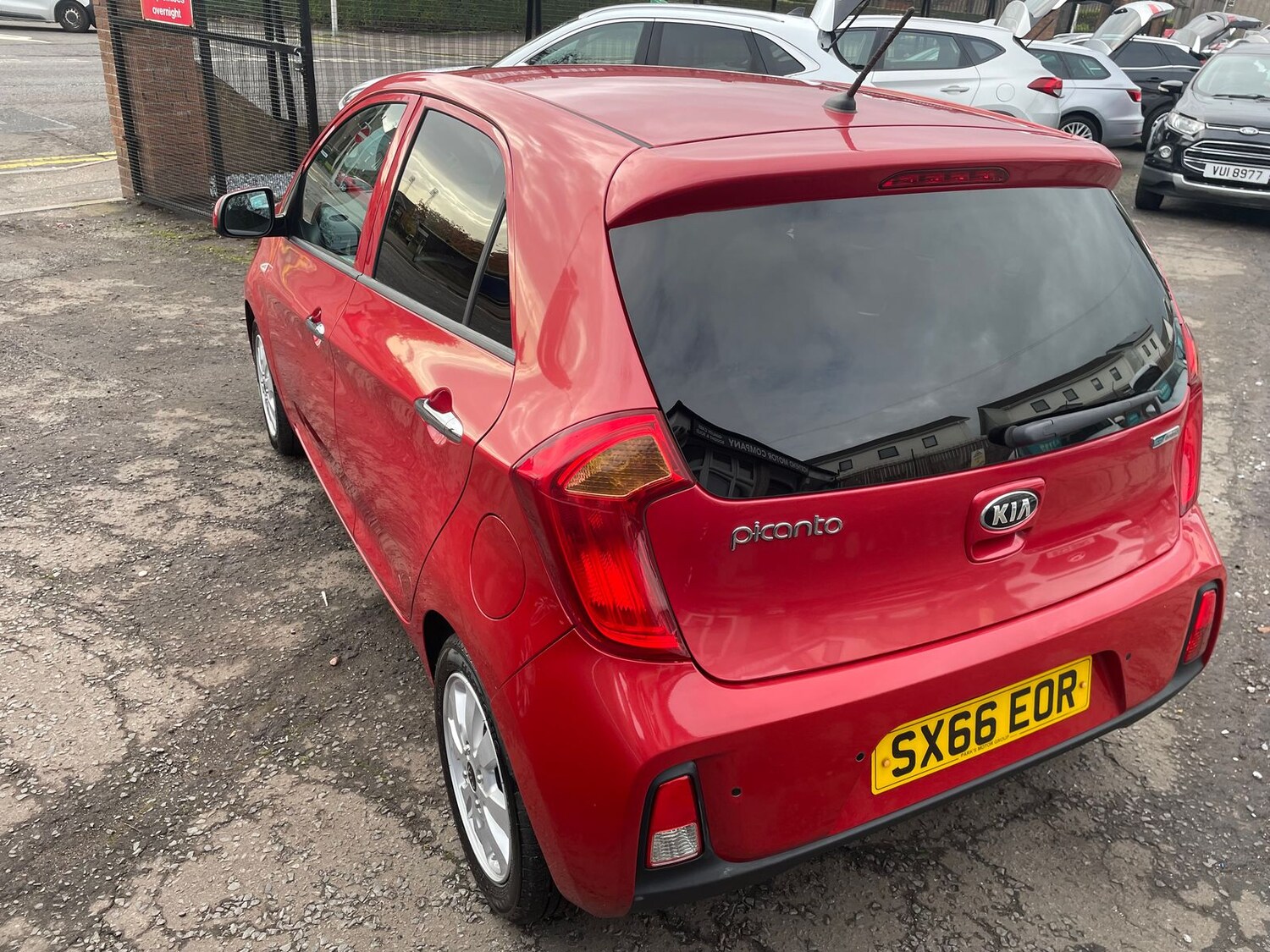 Used Kia Picanto 2016 for sale - 76434568: Photo 6