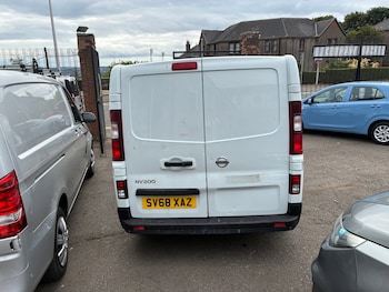 Used Nissan NV300 2018 for sale - 79534421: Photo