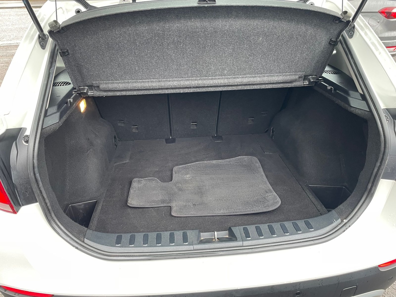 Used BMW X1 2011 for sale - 78187118: Photo 11