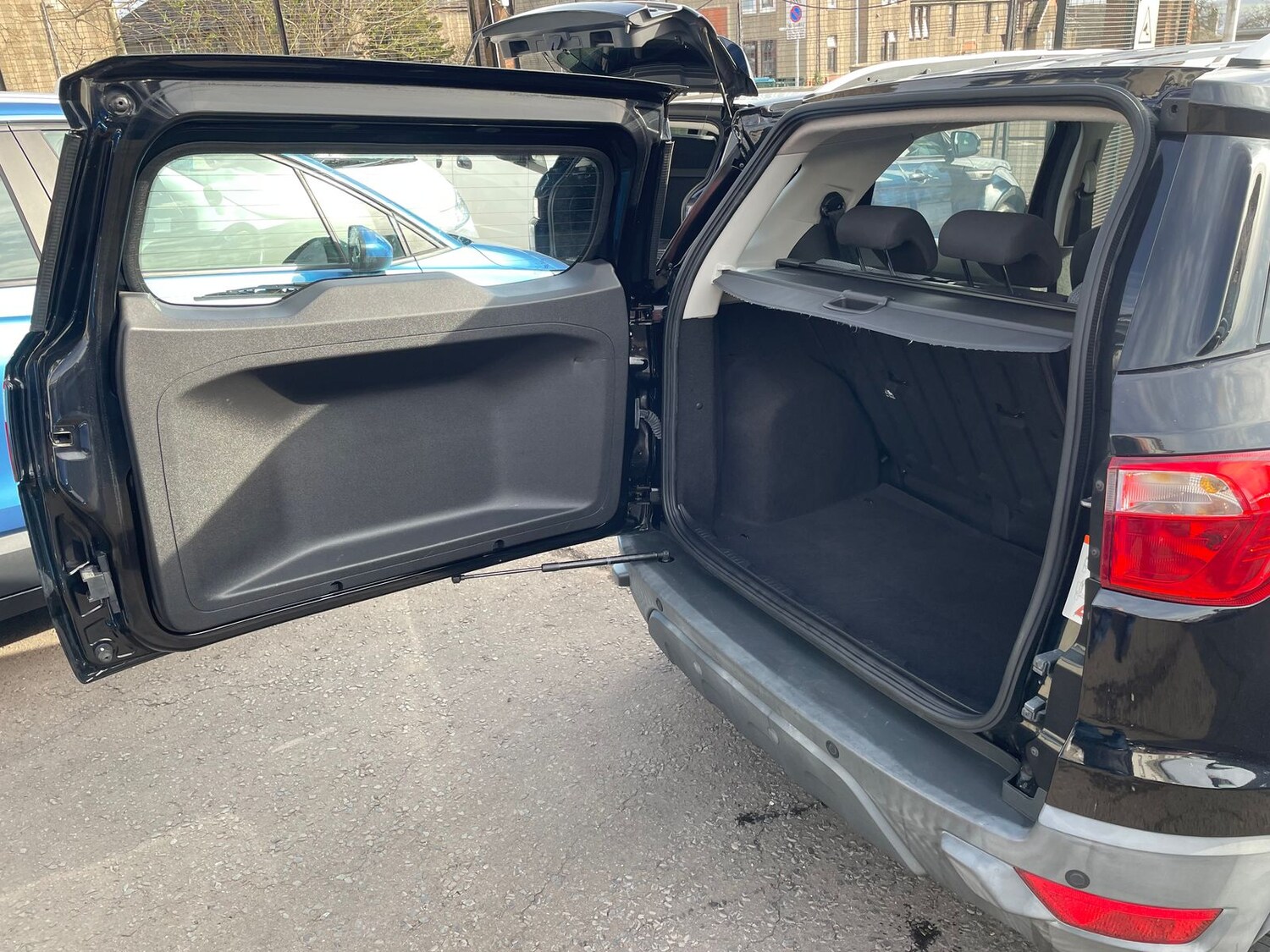 Used Ford Ecosport 2015 for sale - 77942303: Photo 10