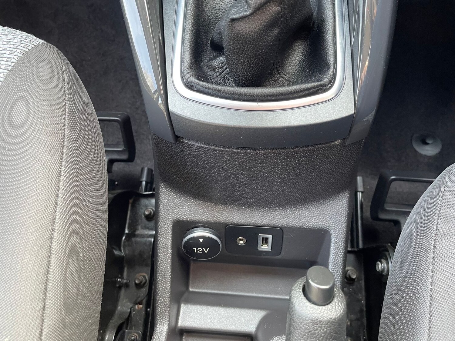 Used Ford Ecosport 2015 for sale - 77942303: Photo 17