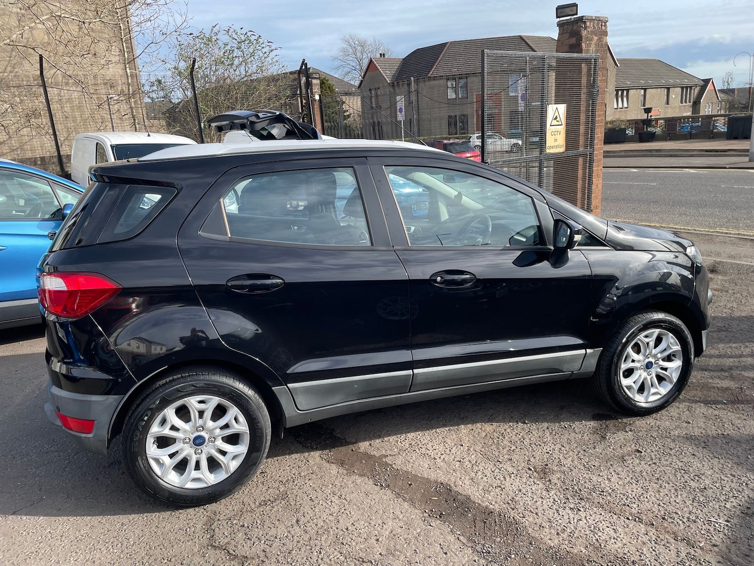 Used Ford Ecosport 2015 for sale - 77942303: Photo 3