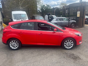 Used Ford Focus 2015 for sale - 78522243: Photo