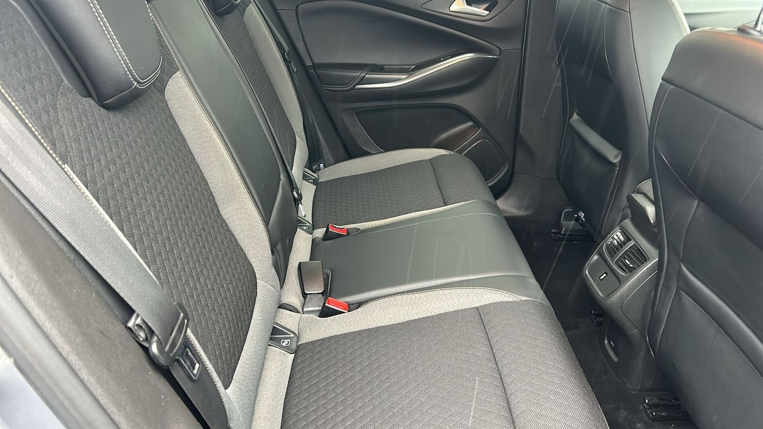 Used Vauxhall Grandland X 2018 for sale - 76372605: Photo 10