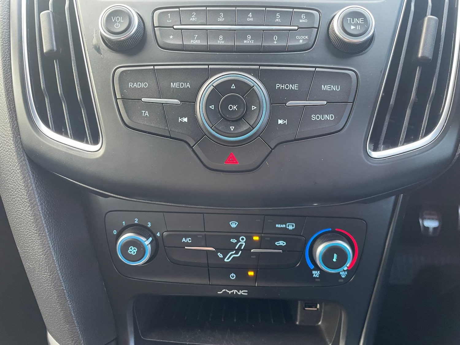 Used Ford Focus 2016 for sale - 76901635: Photo 18