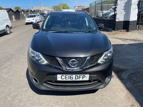 Used Nissan Qashqai 2016 for sale - 74601134: Photo 2