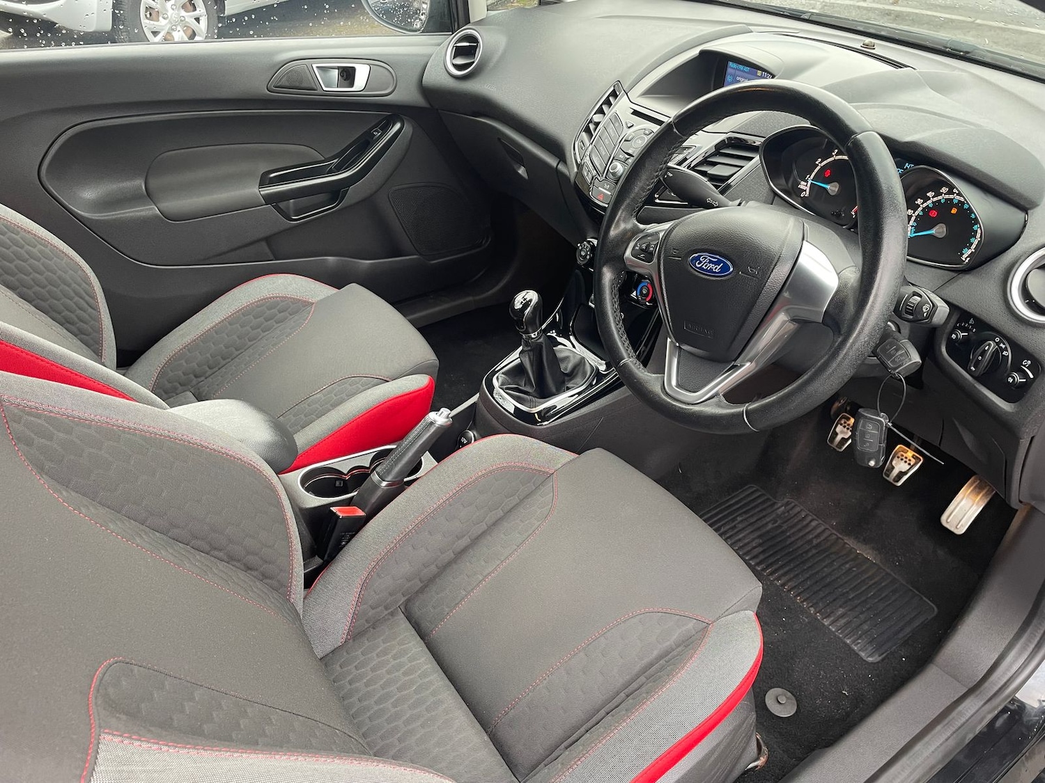 Used Ford Fiesta 2015 for sale - 76459226: Photo 13