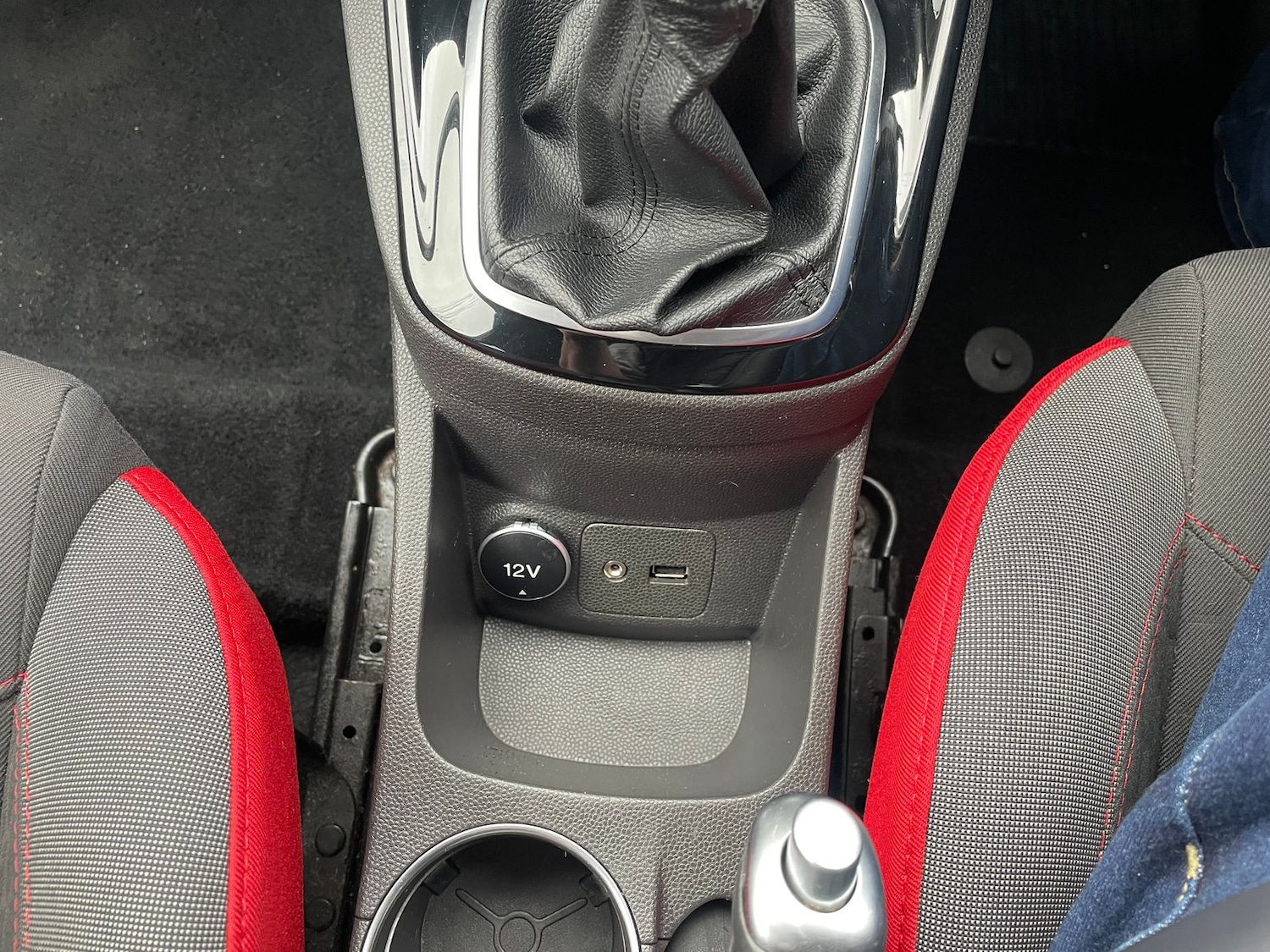 Used Ford Fiesta 2015 for sale - 76459226: Photo 17