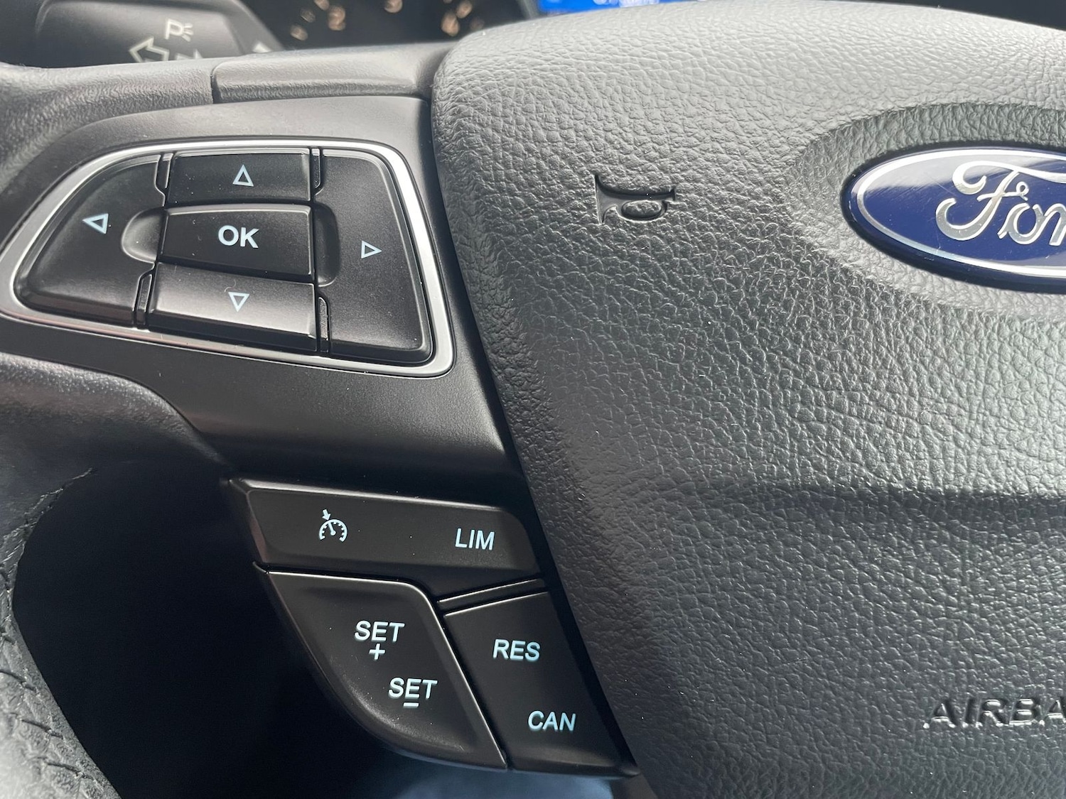 Used Ford Focus 2017 for sale - 76372608: Photo 19