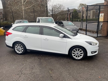 Used Ford Focus 2017 for sale - 76372608: Photo