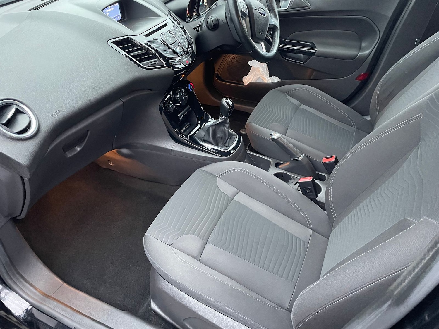 Used Ford Fiesta 2017 for sale - 76717516: Photo 10