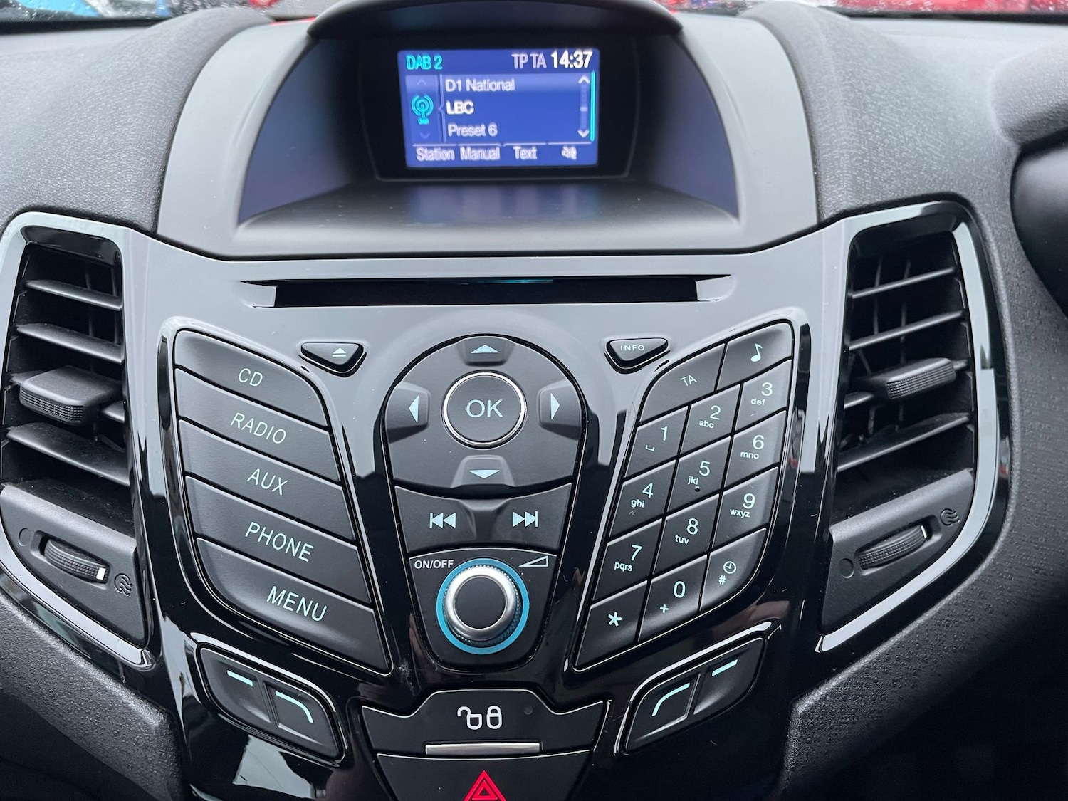 Used Ford Fiesta 2017 for sale - 76717516: Photo 15