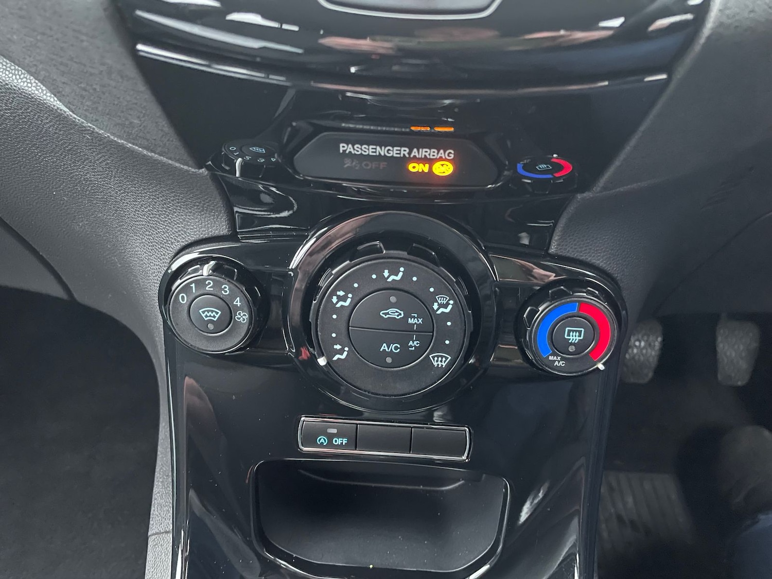 Used Ford Fiesta 2017 for sale - 76717516: Photo 17