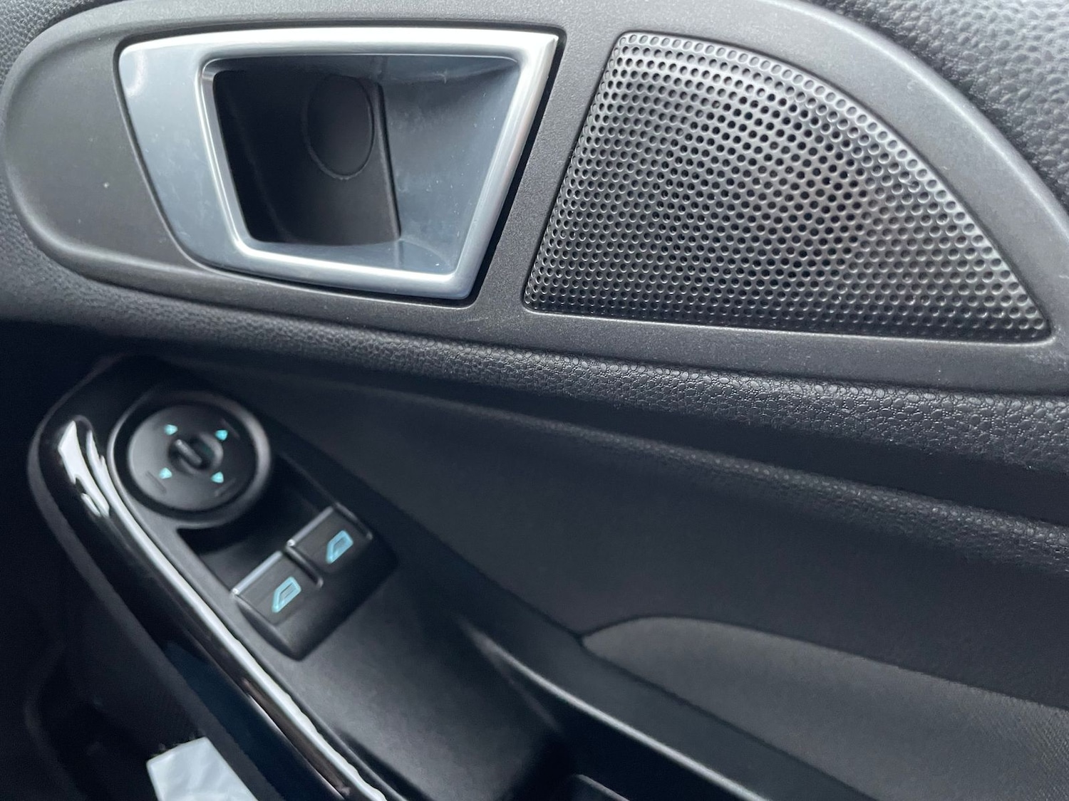 Used Ford Fiesta 2017 for sale - 76717516: Photo 22