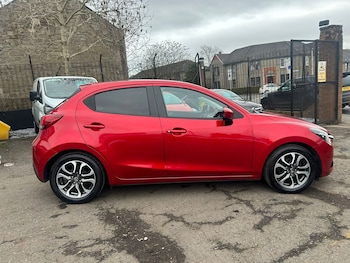 Used Mazda Mazda2 2016 for sale - 77618459: Photo