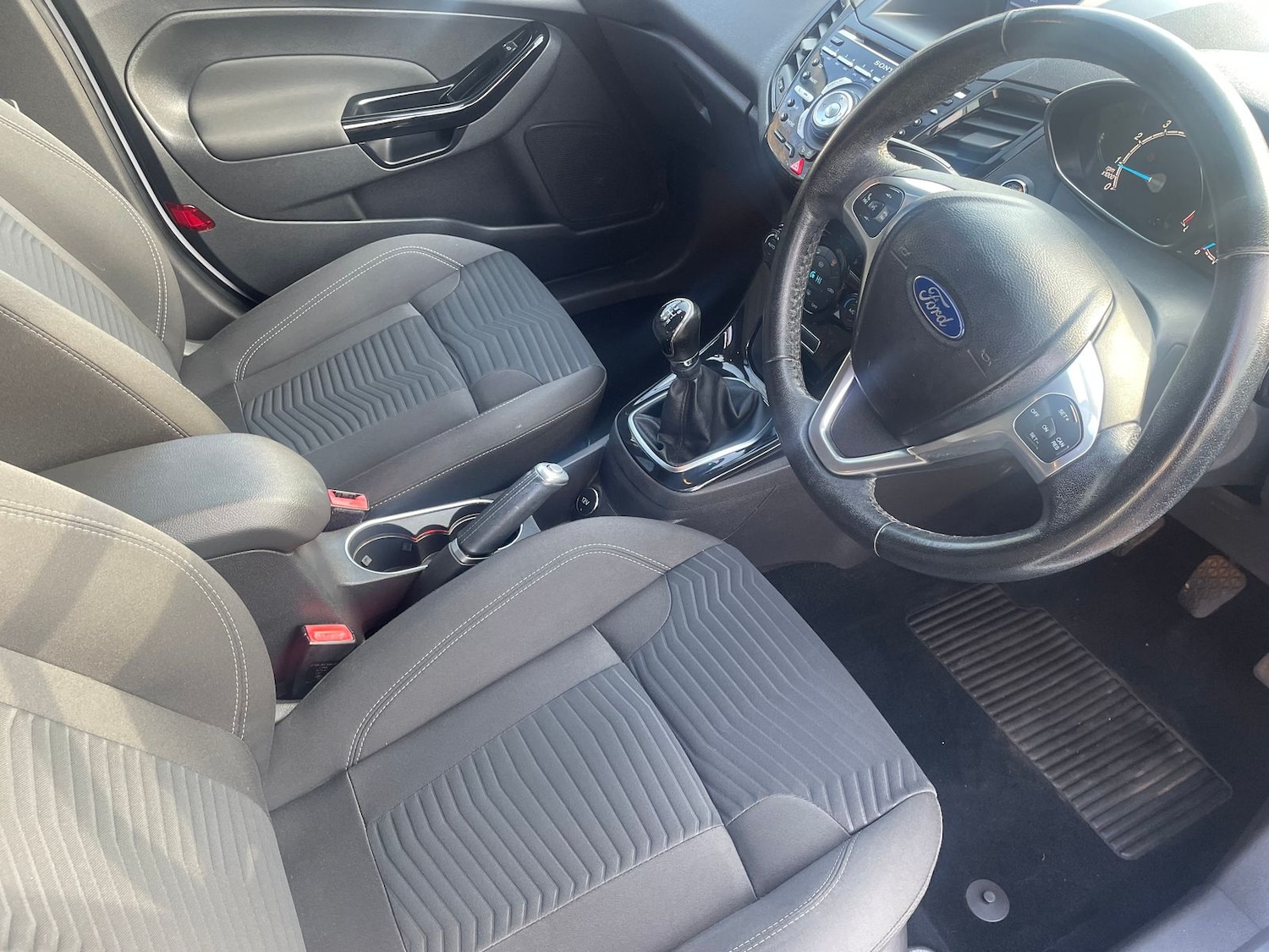 Used Ford Fiesta 2014 for sale - 77755889: Photo 12