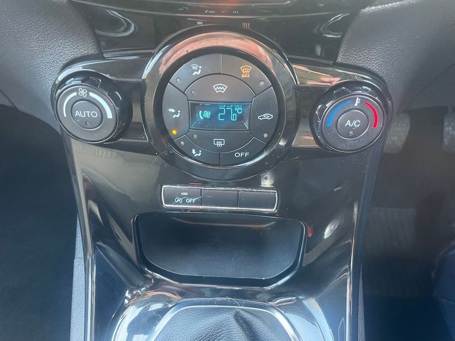 Used Ford Fiesta 2014 for sale - 77755889: Photo 15