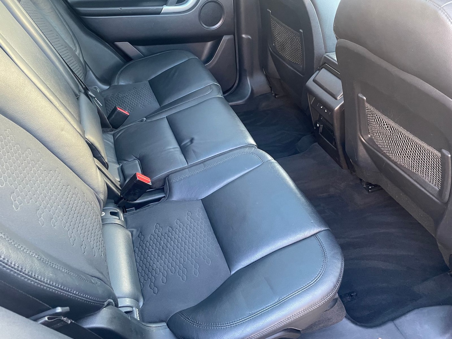 Used Land Rover Discovery Sport 2015 for sale - 77075888: Photo 14