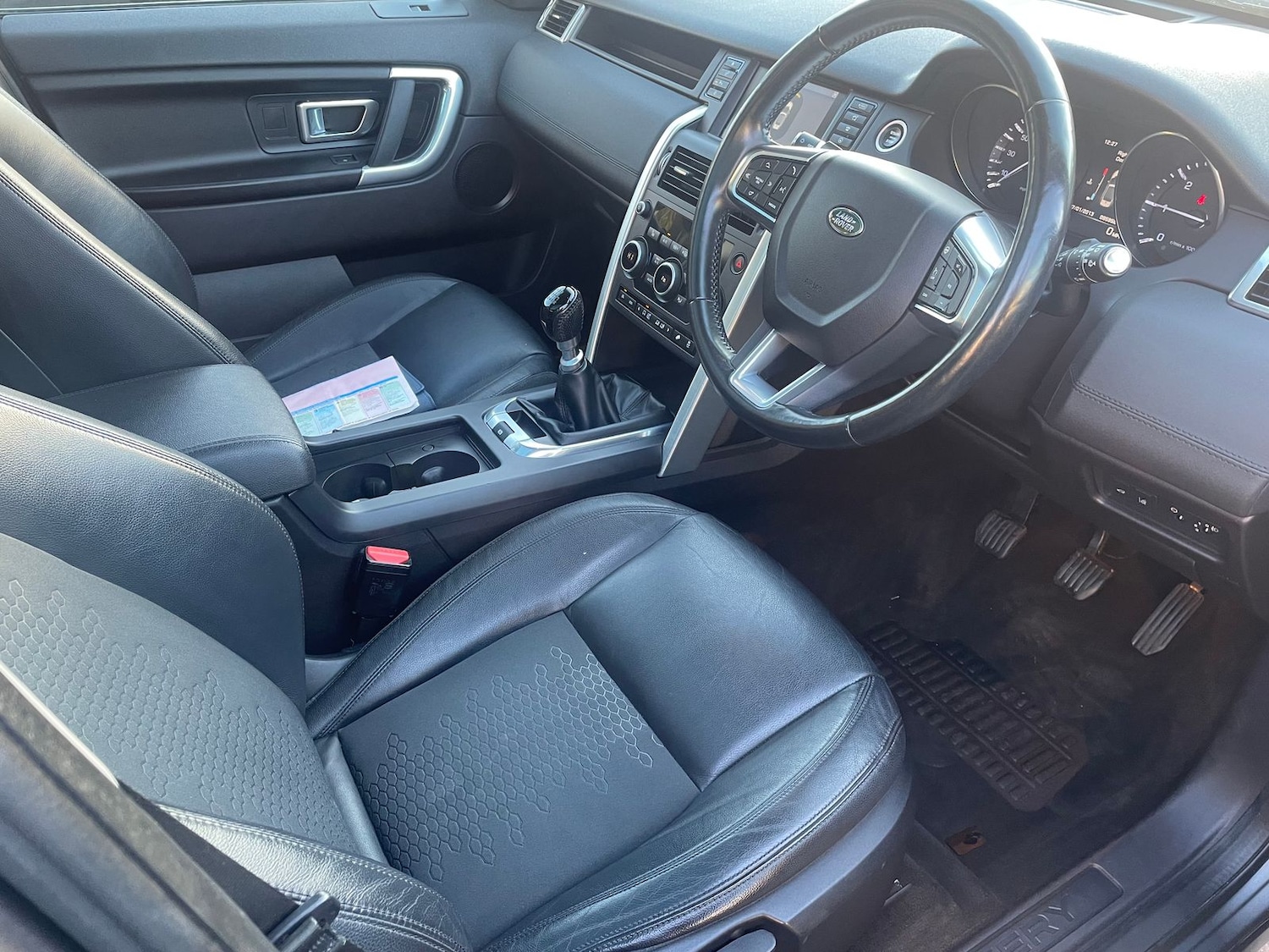 Used Land Rover Discovery Sport 2015 for sale - 77075888: Photo 15