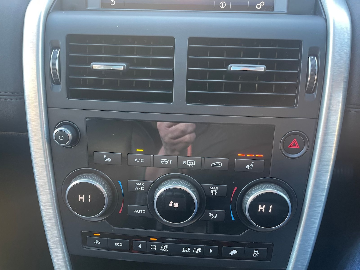 Used Land Rover Discovery Sport 2015 for sale - 77075888: Photo 19