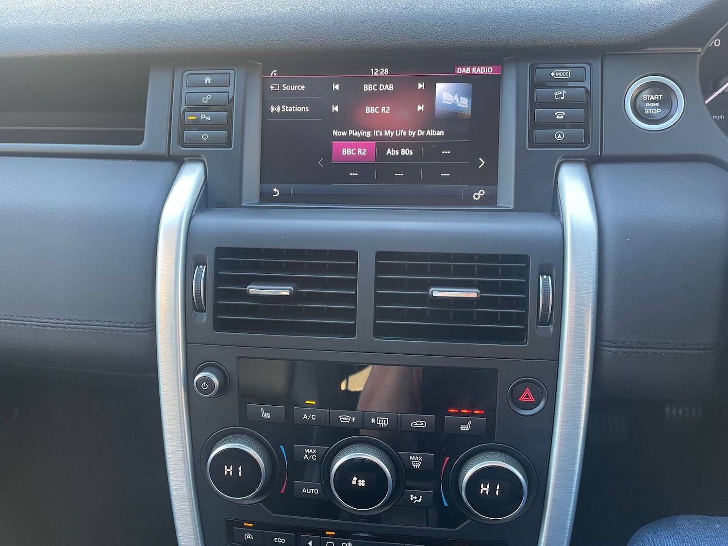 Used Land Rover Discovery Sport 2015 for sale - 77075888: Photo 20