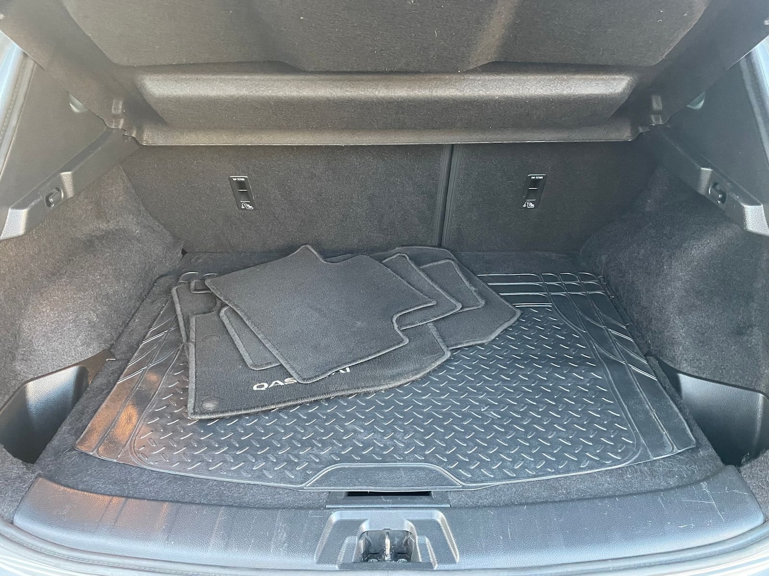 Used Nissan Qashqai 2016 for sale - 76795020: Photo 10