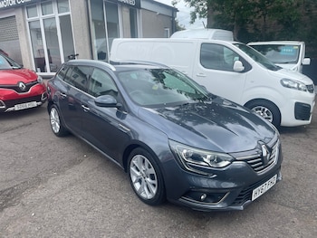Used Renault Megane 2017 for sale - 79055889: Photo