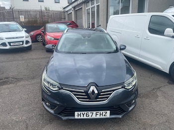 Used Renault Megane 2017 for sale - 79055889: Photo