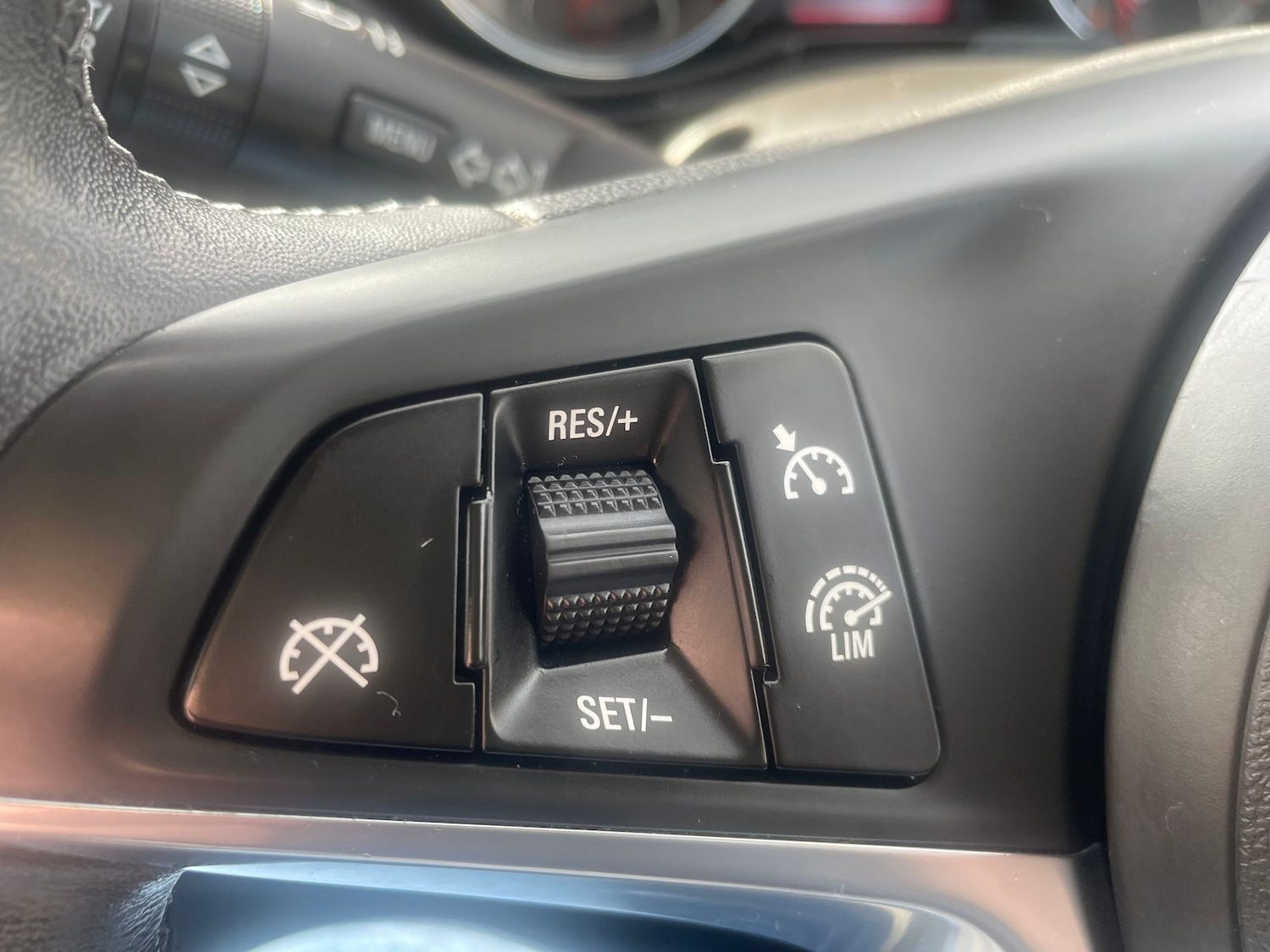 Used Vauxhall ADAM 2017 for sale - 78150008: Photo 16