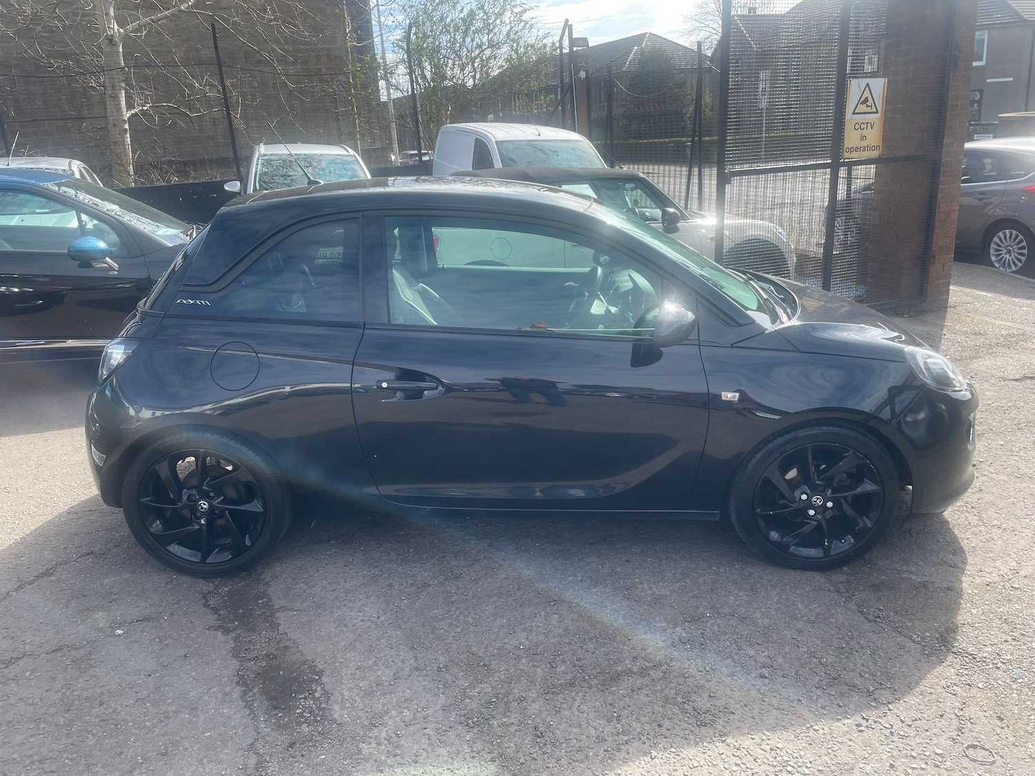 Used Vauxhall ADAM 2017 for sale - 78150008: Photo 3