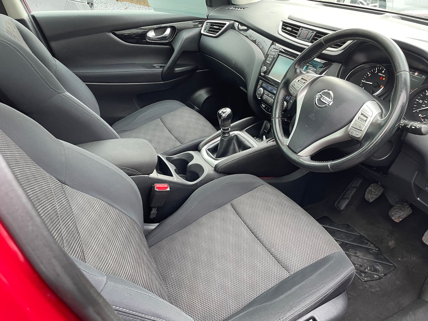 Used Nissan Qashqai 2014 for sale - 77660490: Photo 12