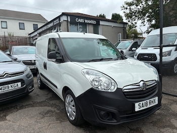 Used Vauxhall Combo 2018 for sale - 79355866: Photo