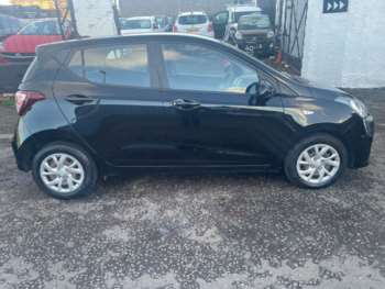 Used Hyundai i10 2017 for sale - 72747451: Photo