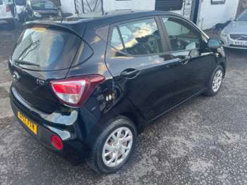 Used Hyundai i10 2017 for sale - 72747451: Photo