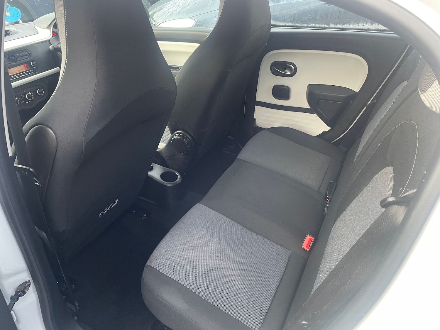 Used Renault Twingo 2015 for sale - 77224113: Photo 10