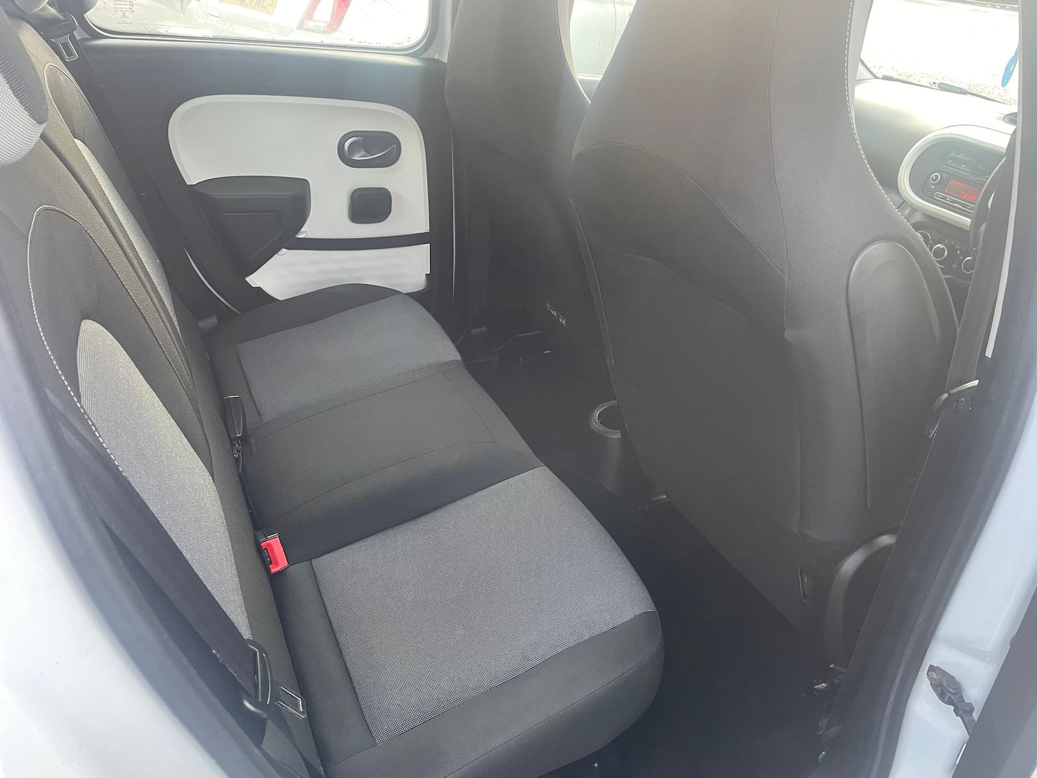 Used Renault Twingo 2015 for sale - 77224113: Photo 12