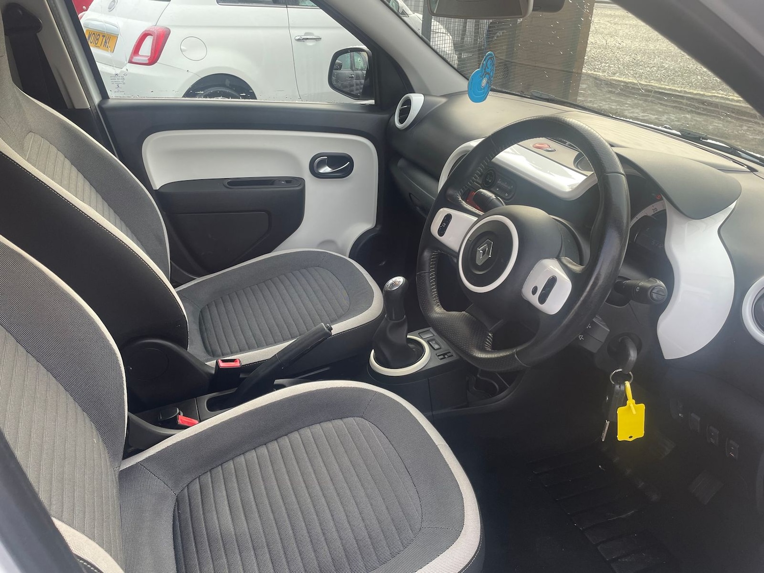 Used Renault Twingo 2015 for sale - 77224113: Photo 13