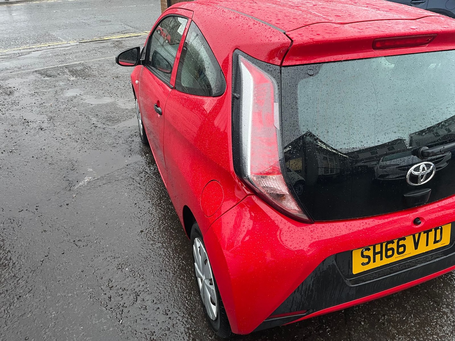 Used Toyota AYGO 2017 for sale - 77158088: Photo 6